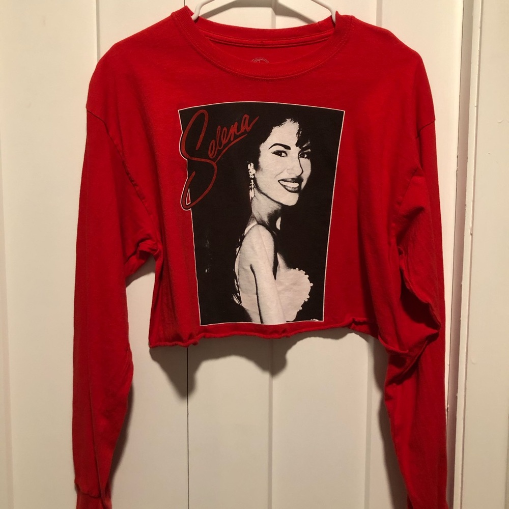 Selena Long Sleeved Crop Top